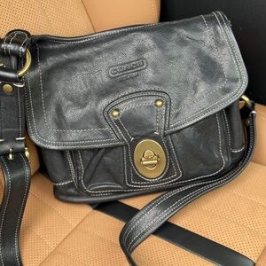 ISO coach 10325 legacy hippie